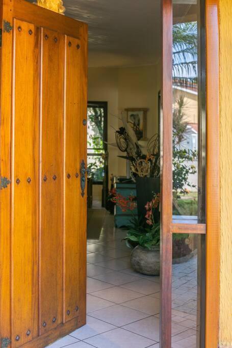 Casa Maravilhosa C Piscina, Jardim, Churrasqueira Villa Riviera de Sao Lourenco Buitenkant foto